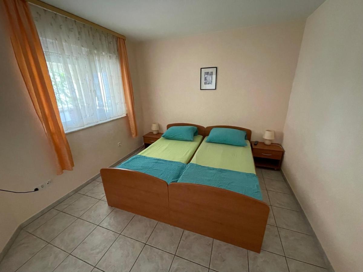 Apartements Delfin Vir Exteriér fotografie