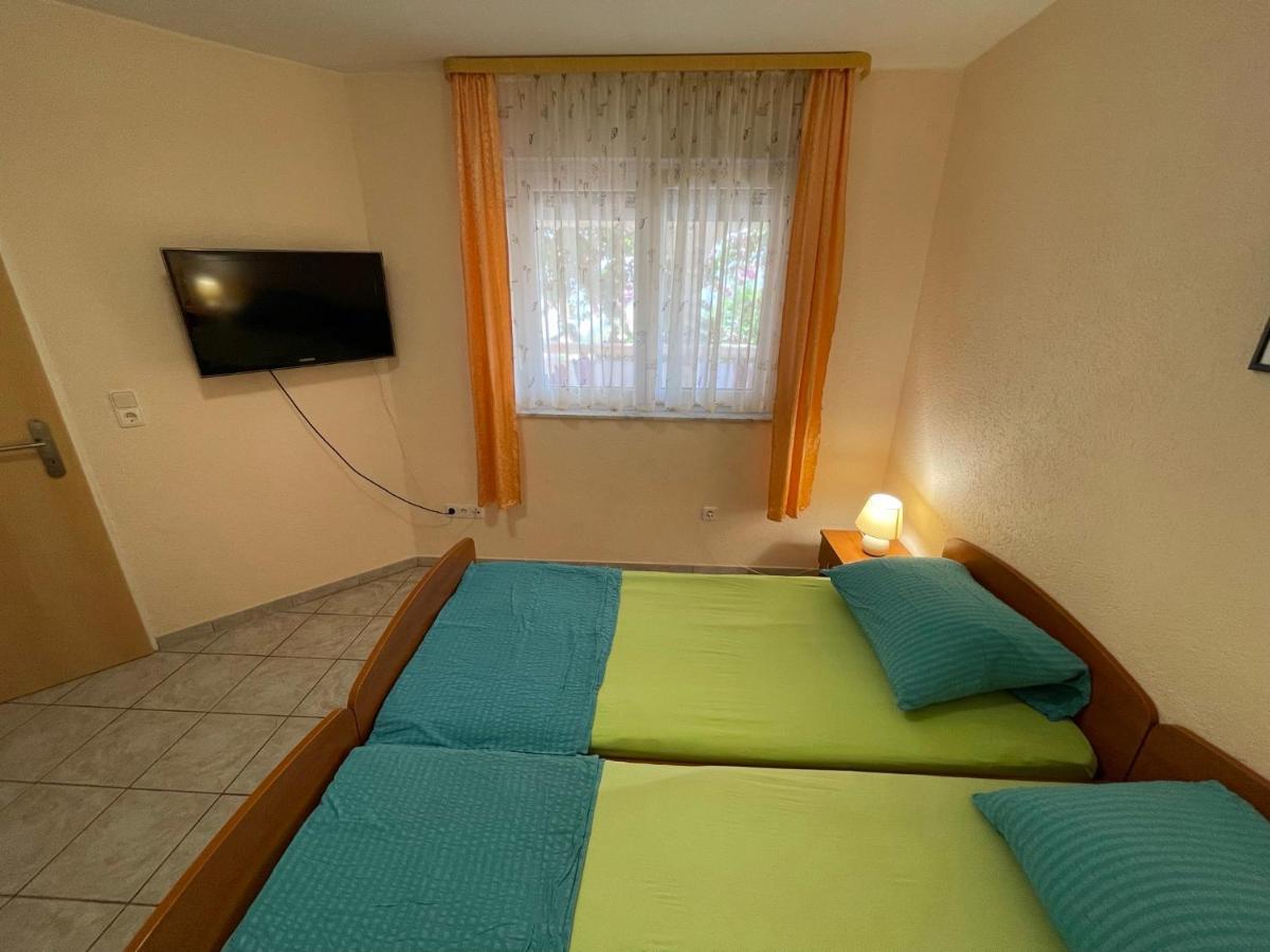 Apartements Delfin Vir Exteriér fotografie
