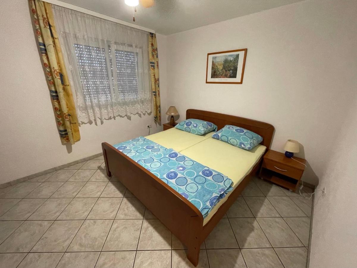 Apartements Delfin Vir Exteriér fotografie