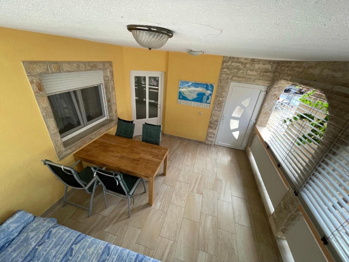 Apartements Delfin Vir Exteriér fotografie