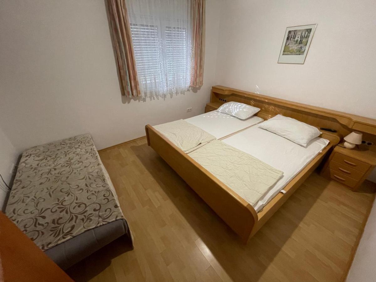 Apartements Delfin Vir Exteriér fotografie